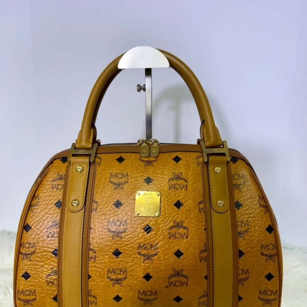 Unlisted Items - Picture 4 of 11